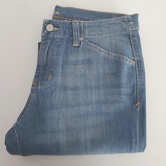 Straight Leg Jeans Size 6 - Picture 1 of 8